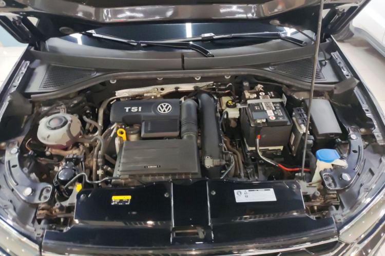 Used Volkswagen T-ROC 2020 280TSI DSG Two-Wheel Drive Comfort Version Engine Bay
