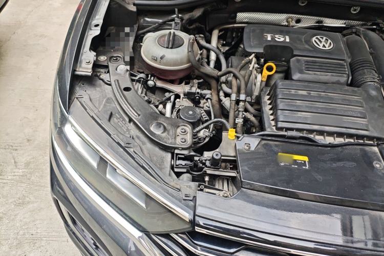 Used Volkswagen T-ROC 2020 280TSI DSG Two-Wheel Drive Comfort Version Engine Bay Right