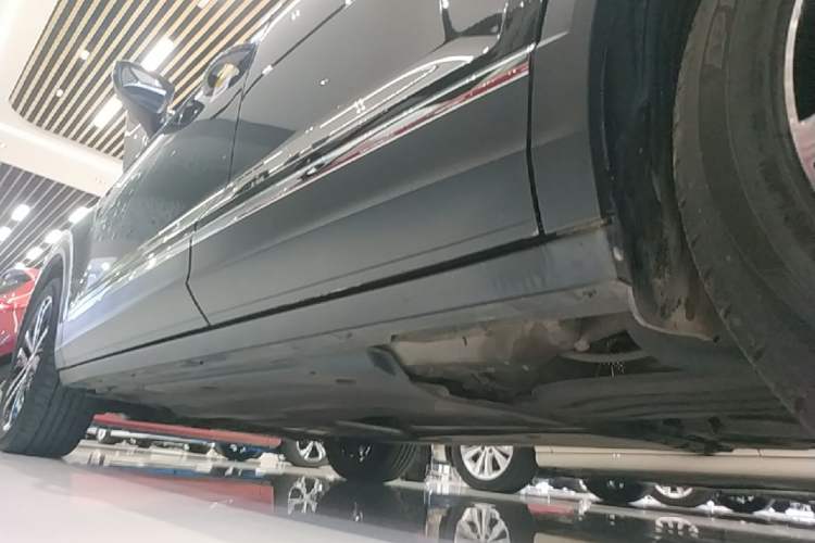 Used Volkswagen T-ROC 2020 280TSI DSG Two-Wheel Drive Comfort Version Left Side Sill