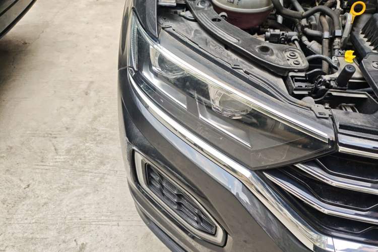 Used Volkswagen T-ROC 2020 280TSI DSG Two-Wheel Drive Comfort Version Right Front Headlight