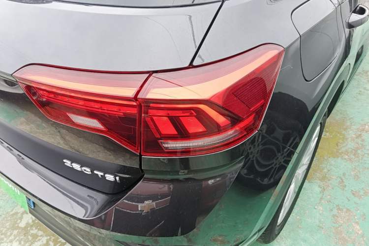 Used Volkswagen T-ROC 2020 280TSI DSG Two-Wheel-Drive Elite Version Right Rear Taillight