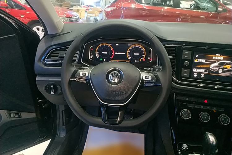 Used Volkswagen T-ROC 2020 280TSI DSG Two-Wheel Drive Comfort Version Steering Wheel