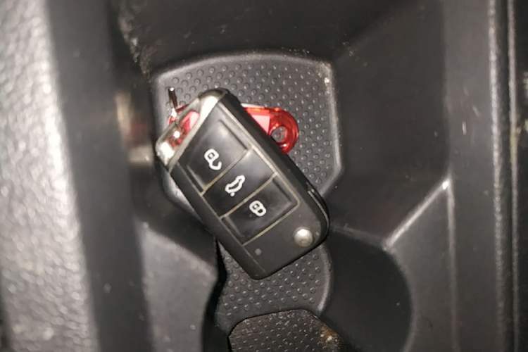 Used Volkswagen T-ROC 2020 280TSI DSG Two-Wheel Drive Comfort Version Vehicle Key