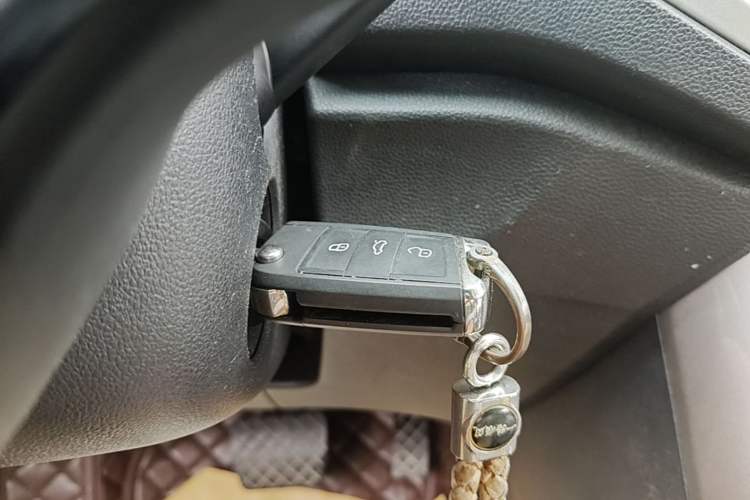 Used Volkswagen T-ROC 2020 280TSI DSG Two-Wheel-Drive Elite Version Vehicle Key