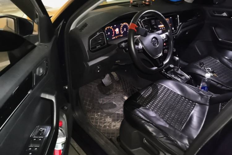 Used Volkswagen T-ROC 2020 280TSI DSG Two-Wheel Drive Comfort Version Driver Seat