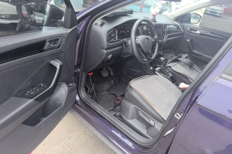 Used Volkswagen T-ROC 2020 280TSI DSG Two-Wheel Drive Comfort Version Driver Seat