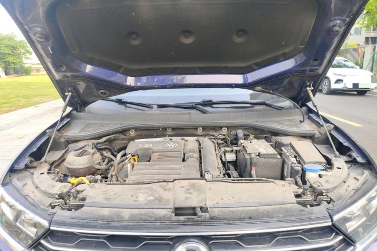 Used Volkswagen T-ROC 2020 280TSI DSG Two-Wheel Drive Comfort Version Engine Bay