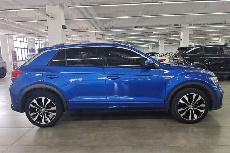 Used Volkswagen T-ROC 2020 280TSI DSG Two-Wheel Drive R-Line Pro Exterior 2