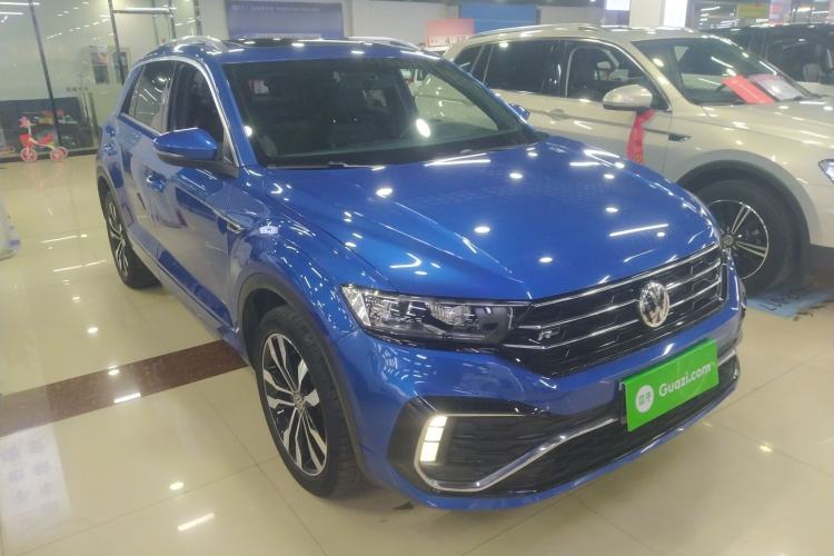 Used Volkswagen T-ROC 2020 280TSI DSG Two-Wheel Drive R-Line Pro Front Right 45 Deg