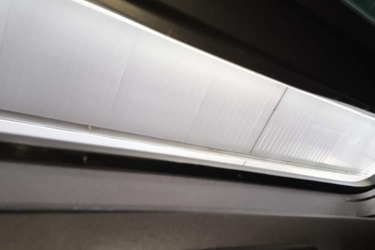 Used Volkswagen T-ROC 2020 280TSI DSG Two-Wheel Drive R-Line Pro Headliner