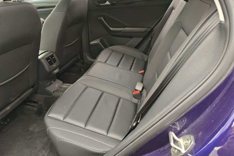 Used Volkswagen T-ROC 2020 280TSI DSG Two-Wheel Drive Comfort Version Left Rear Seat