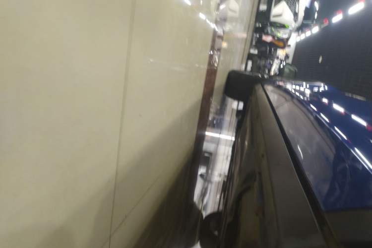 Used Volkswagen T-ROC 2020 280TSI DSG Two-Wheel Drive R-Line Pro Left Side Sill