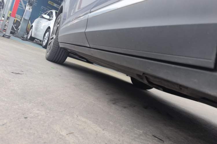 Used Volkswagen T-ROC 2020 280TSI DSG Two-Wheel Drive Comfort Version Left Side Sill