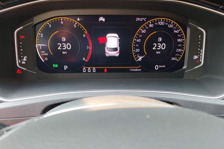 Used Volkswagen T-ROC 2020 280TSI DSG Two-Wheel Drive Comfort Version Odometer Close Up