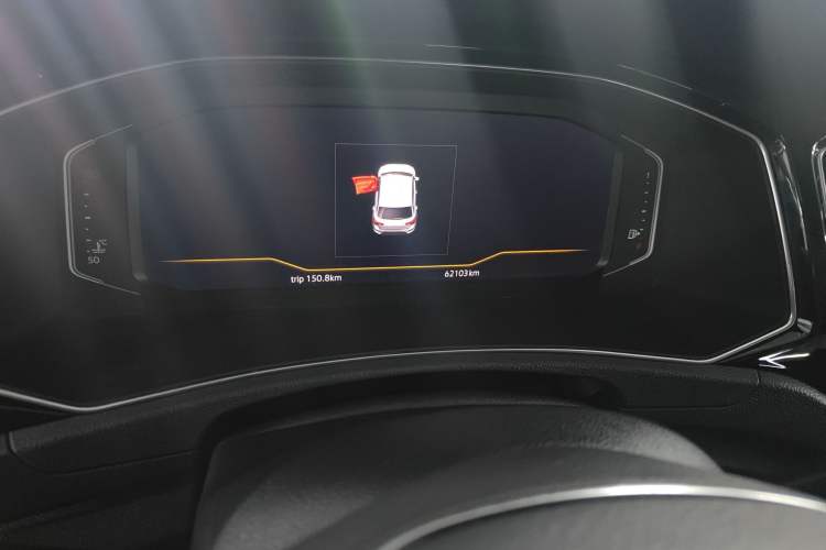 Used Volkswagen T-ROC 2020 280TSI DSG Two-Wheel Drive Comfort Version Odometer Close Up