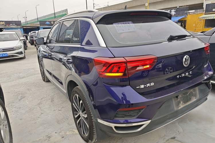 Used Volkswagen T-ROC 2020 280TSI DSG Two-Wheel Drive Comfort Version Rear Left 45 Deg