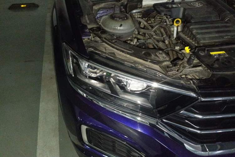Used Volkswagen T-ROC 2020 280TSI DSG Two-Wheel Drive Comfort Version Right Front Headlight
