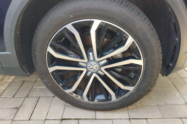 Used Volkswagen T-ROC 2020 280TSI DSG Two-Wheel Drive Comfort Version Right Front Wheel Hub