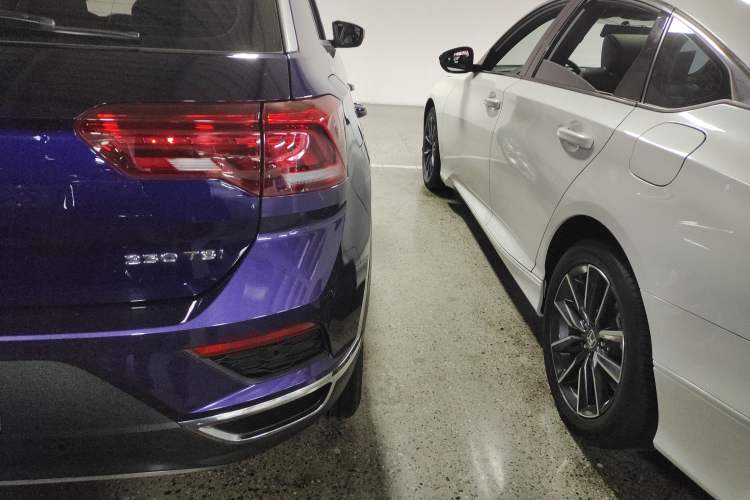 Used Volkswagen T-ROC 2020 230TSI DSG Two-Wheel Drive Advanced Version Right Rear Taillight