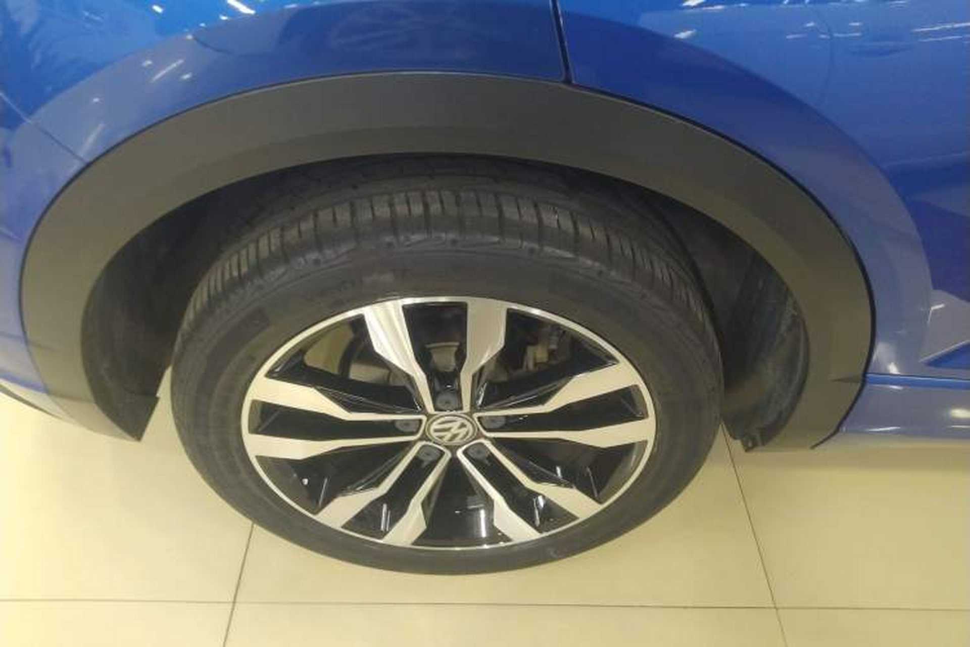 Used Volkswagen T-ROC 2020 280TSI DSG Two-Wheel Drive R-Line Pro Right Rear Wheel Hub