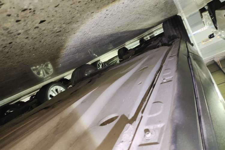Used Volkswagen T-ROC 2020 230TSI DSG Two-Wheel Drive Advanced Version Right Side Sill