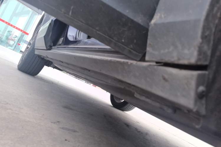 Used Volkswagen T-ROC 2020 280TSI DSG Two-Wheel Drive Comfort Version Right Side Sill