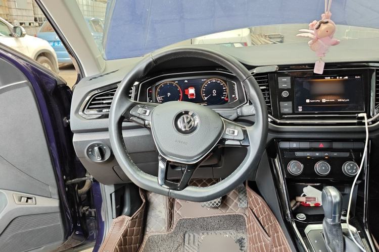 Used Volkswagen T-ROC 2020 280TSI DSG Two-Wheel Drive Comfort Version Steering Wheel