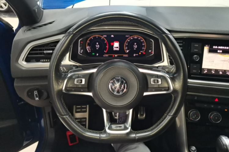 Used Volkswagen T-ROC 2020 280TSI DSG Two-Wheel Drive R-Line Pro Steering Wheel
