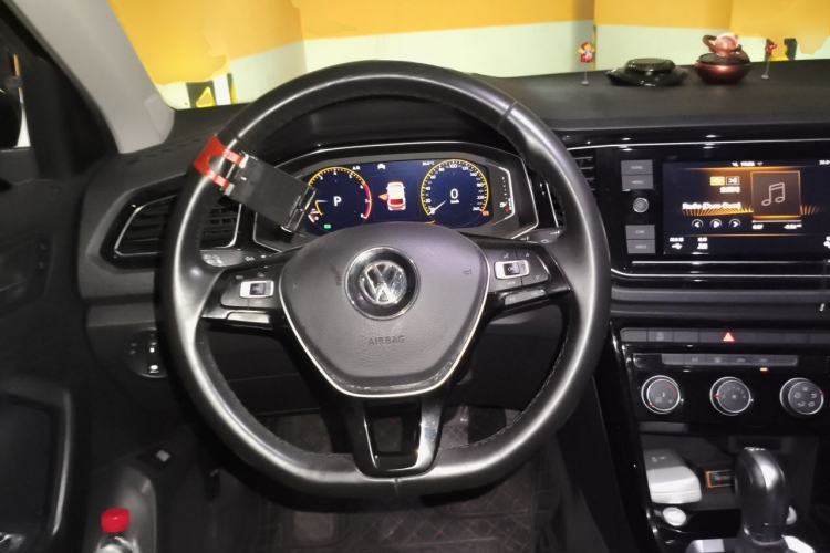 Used Volkswagen T-ROC 2020 280TSI DSG Two-Wheel Drive Comfort Version Steering Wheel