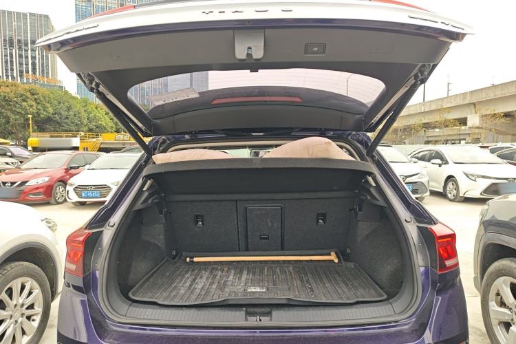 Used Volkswagen T-ROC 2020 280TSI DSG Two-Wheel Drive Comfort Version Trunk