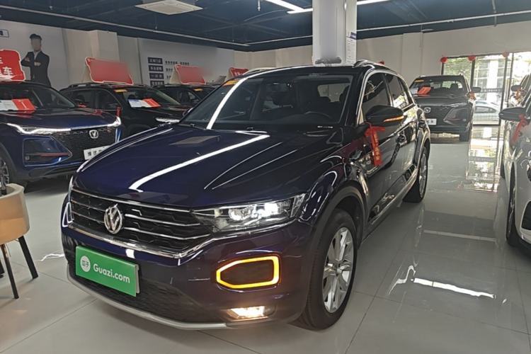 Used Volkswagen T-ROC 2020 230TSI DSG Two-Wheel Drive Advanced Version Guazi used car, China used car export, Used car for sale, Used Volkswagen cars, Cheapest cars for sale