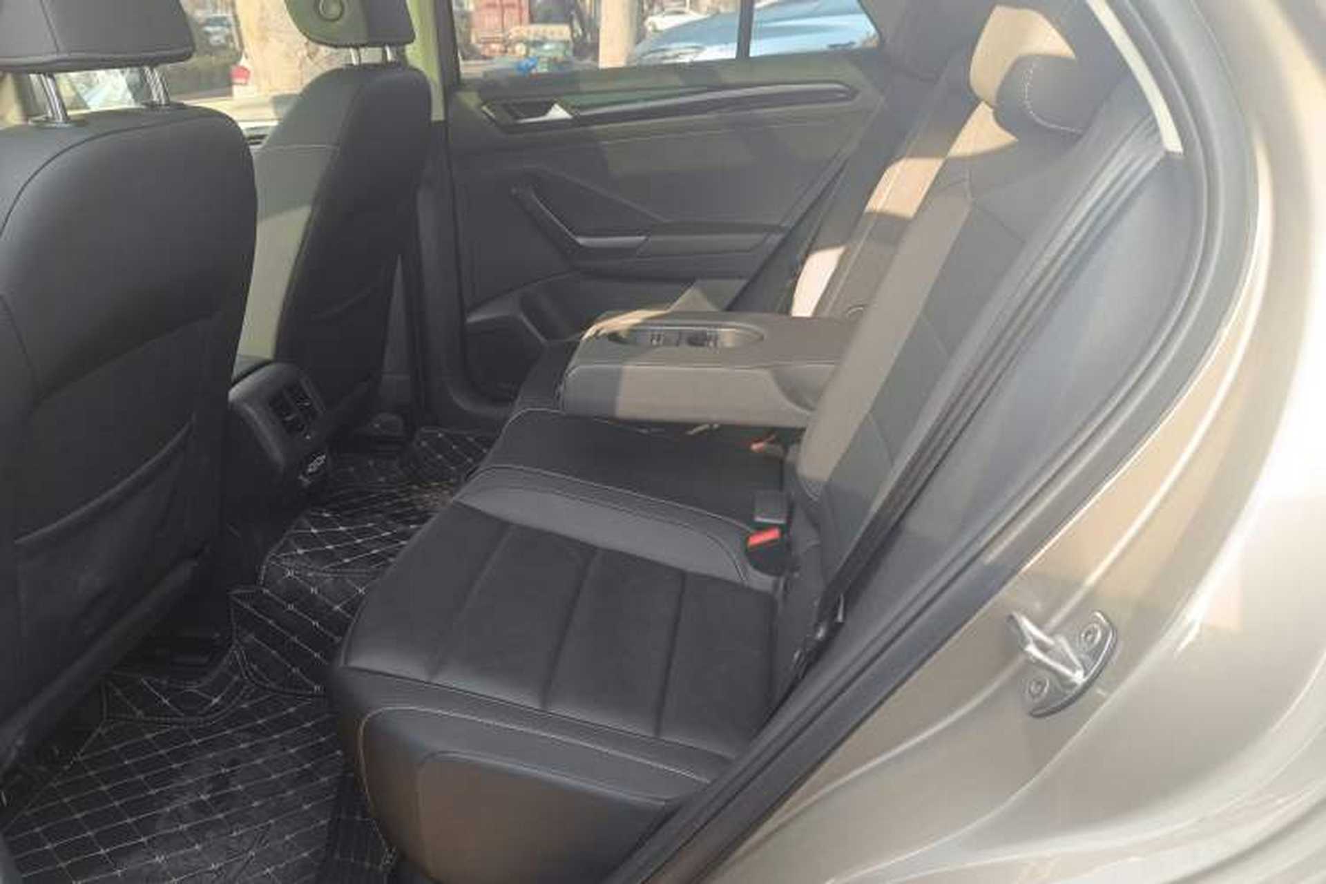 Used Volkswagen T-ROC 2020 280TSI DSG Two-Wheel Drive Comfort Version Interior 4