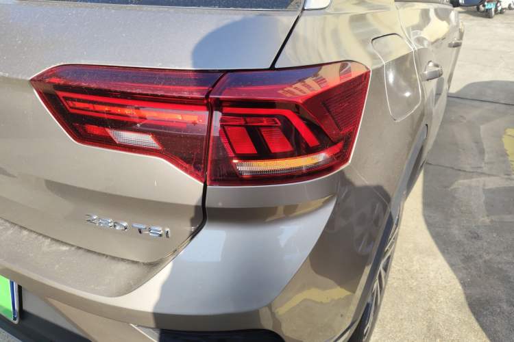 Used Volkswagen T-ROC 2020 280TSI DSG Two-Wheel Drive Comfort Version Right Rear Taillight