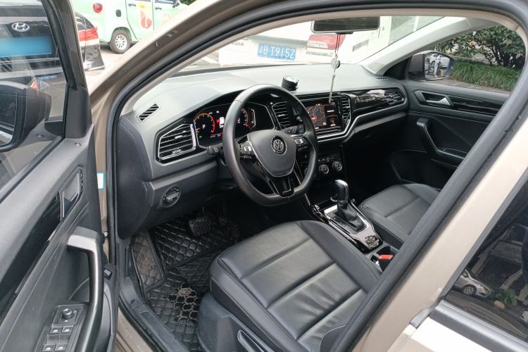 Used Volkswagen T-ROC 2020 280TSI DSG Two-Wheel Drive Comfort Version Driver Seat