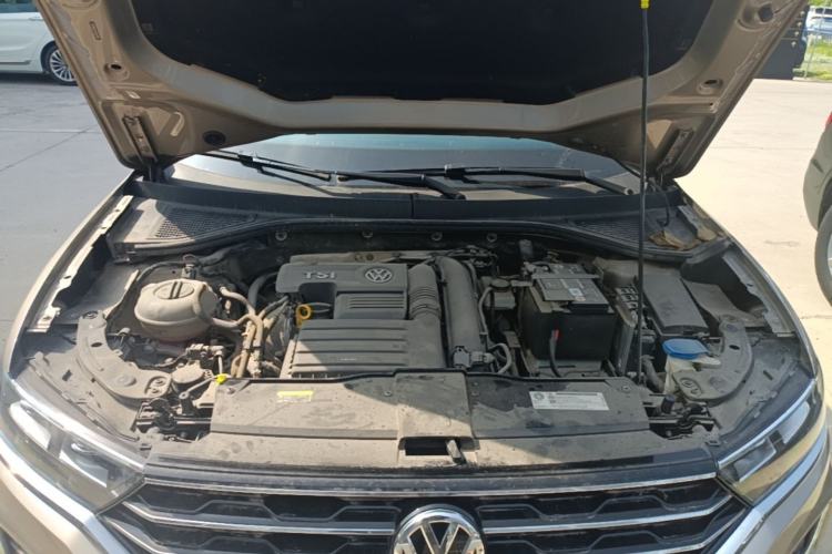 Used Volkswagen T-ROC 2020 230TSI DSG Two-Wheel Drive Advanced Version Engine Bay