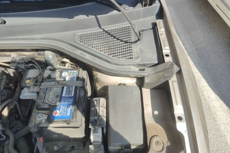 Used Volkswagen T-ROC 2020 280TSI DSG Two-Wheel Drive Comfort Version Engine Bay Left