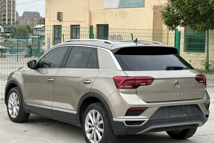 Used Volkswagen T-ROC 2020 230TSI DSG Two-Wheel Drive Advanced Version Exterior 3