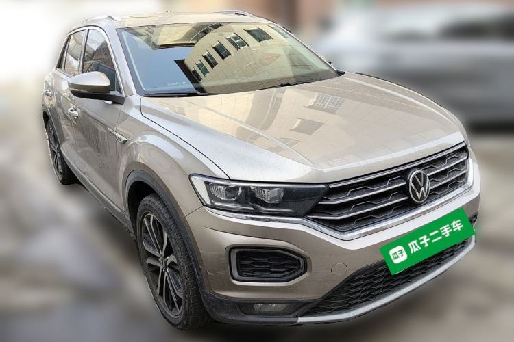 Used Volkswagen T-ROC 2020 280TSI DSG Two-Wheel Drive Comfort Version Front Right 45 Deg