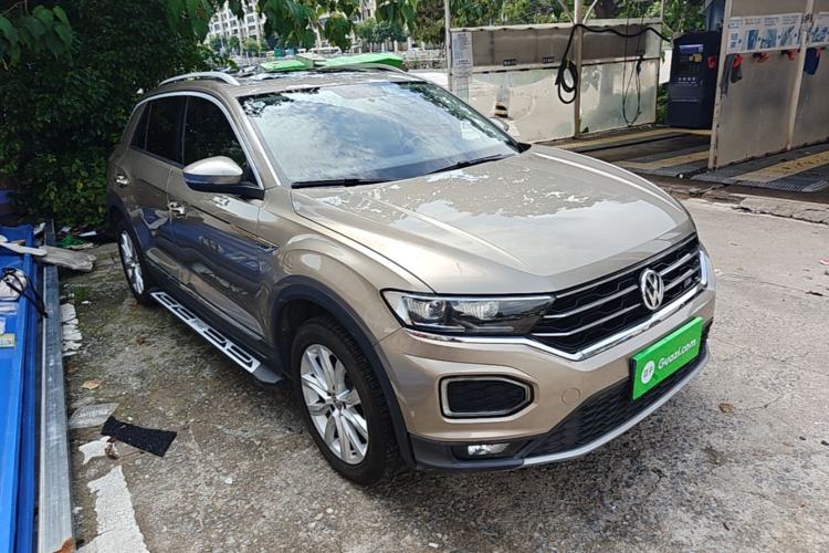 Used Volkswagen T-ROC 2020 230TSI DSG Two-Wheel Drive Advanced Version Front Right 45 Deg