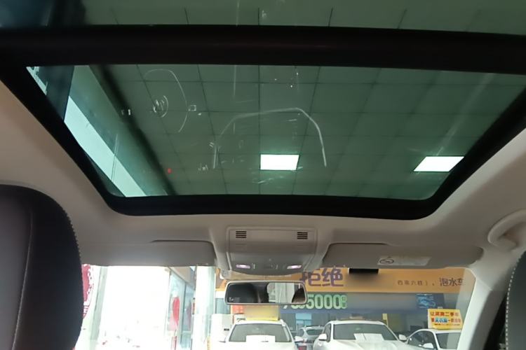 Used Volkswagen T-ROC 2020 230TSI DSG Two-Wheel Drive Advanced Version Headliner