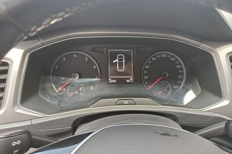 Used Volkswagen T-ROC 2020 230TSI DSG Two-Wheel Drive Advanced Version Instrument Cluster