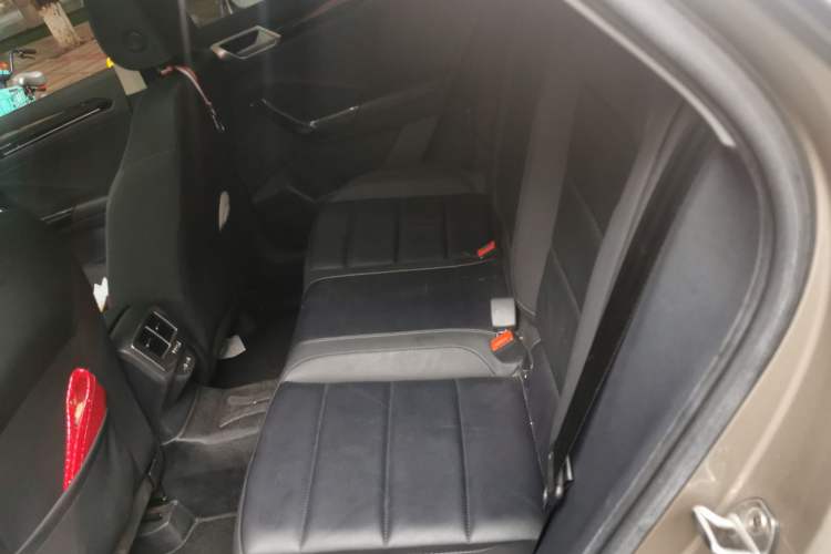 Used Volkswagen T-ROC 2020 280TSI DSG Two-Wheel Drive Comfort Version Left Rear Seat