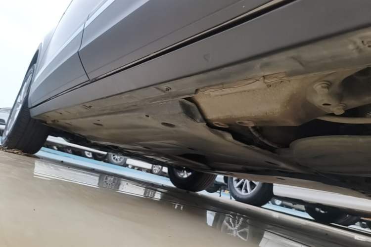 Used Volkswagen T-ROC 2020 230TSI DSG Two-Wheel Drive Advanced Version Left Side Sill