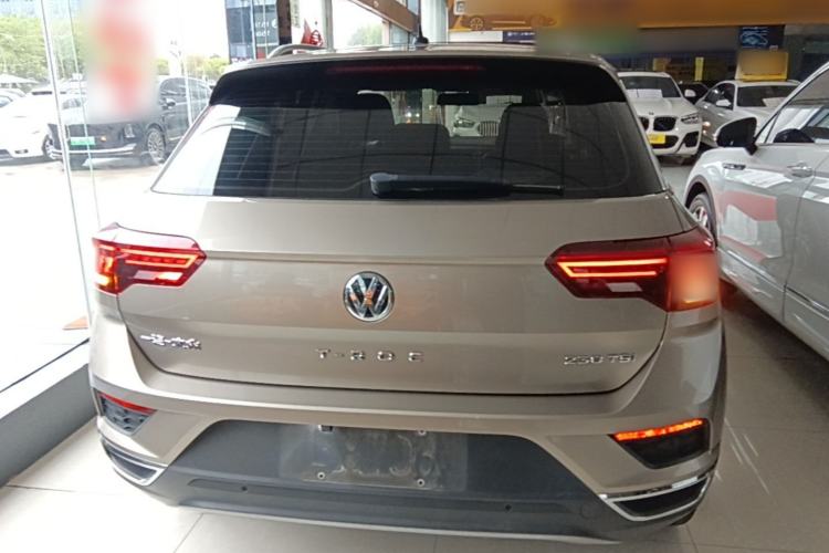 Used Volkswagen T-ROC 2020 230TSI DSG Two-Wheel Drive Advanced Version Rear