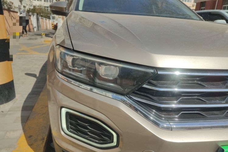 Used Volkswagen T-ROC 2020 280TSI DSG Two-Wheel Drive Comfort Version Right Front Headlight