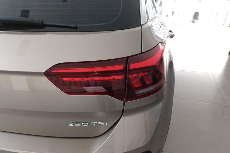 Used Volkswagen T-ROC 2020 280TSI DSG Two-Wheel Drive Comfort Version Right Rear Taillight