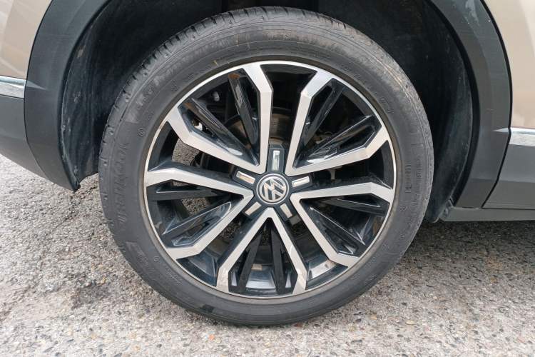 Used Volkswagen T-ROC 2020 280TSI DSG Two-Wheel Drive Comfort Version Right Rear Wheel Hub