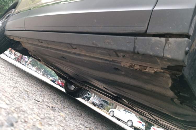 Used Volkswagen T-ROC 2020 280TSI DSG Two-Wheel Drive Comfort Version Right Side Sill