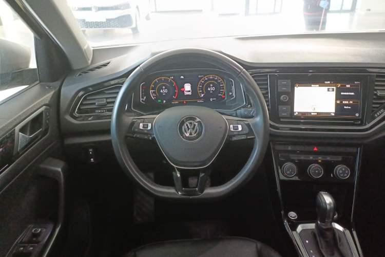 Used Volkswagen T-ROC 2020 280TSI DSG Two-Wheel Drive Comfort Version Steering Wheel