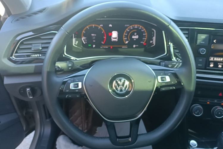 Used Volkswagen T-ROC 2020 280TSI DSG Two-Wheel Drive Comfort Version Steering Wheel